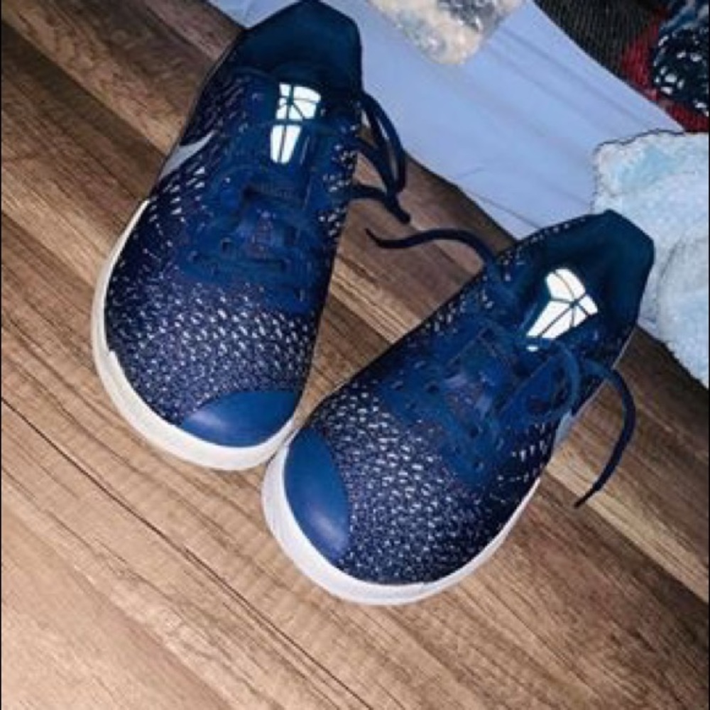 Kobe’s - Picture 3 of 3